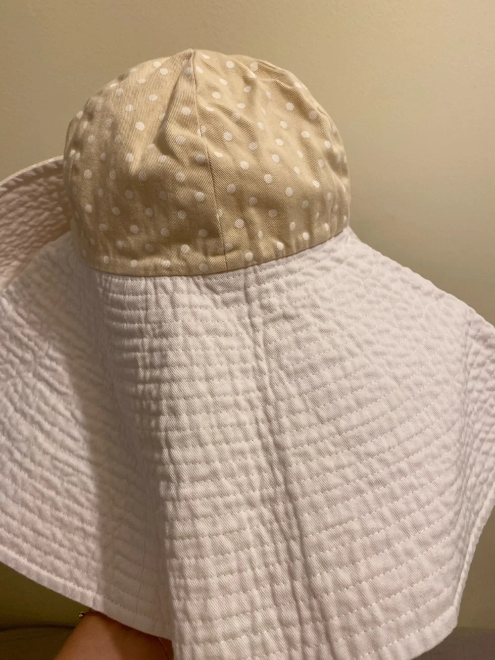 KREISI COUTURE Beige Polka Dot & White Reversible Sun Hat